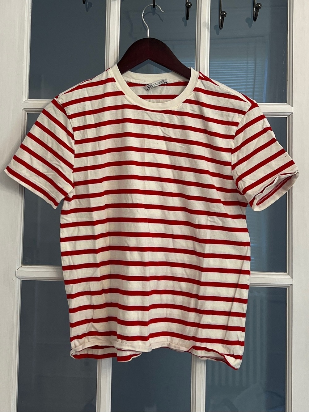 ZARA Women’s Red & White Striped Crewneck Short Sleeve Tee Size M